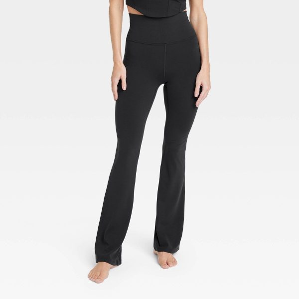 Women's Everyday Soft Ultra High-Rise Flare Leggings